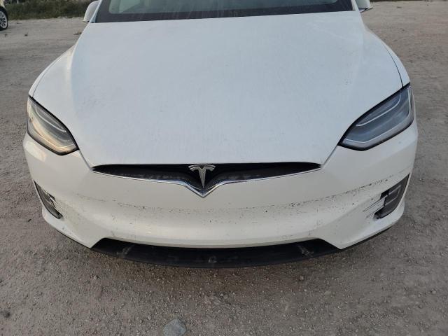 Photo 10 VIN: 5YJXCDE25JF113209 - TESLA MODEL X 