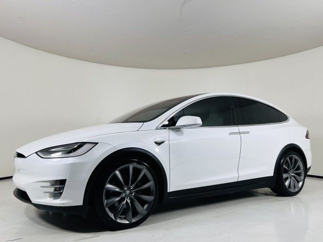 Photo 4 VIN: 5YJXCDE25JF124484 - TESLA MODEL X 