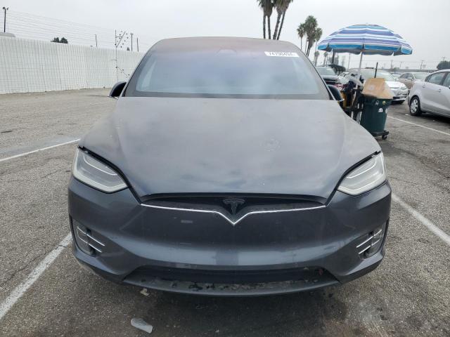 Photo 4 VIN: 5YJXCDE25KF158944 - TESLA MODEL X 