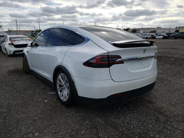 Photo 2 VIN: 5YJXCDE25MF320638 - TESLA MODEL X 