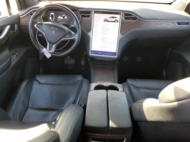 Photo 7 VIN: 5YJXCDE26HF078870 - TESLA MODEL X 