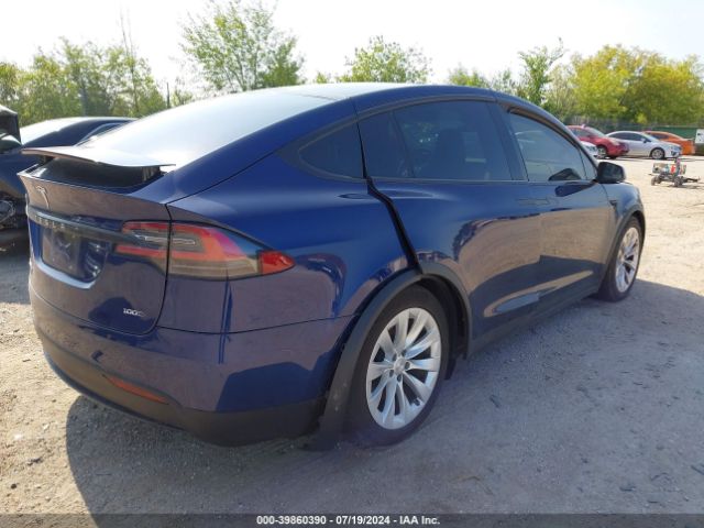 Photo 3 VIN: 5YJXCDE26JF125904 - TESLA MODEL X 