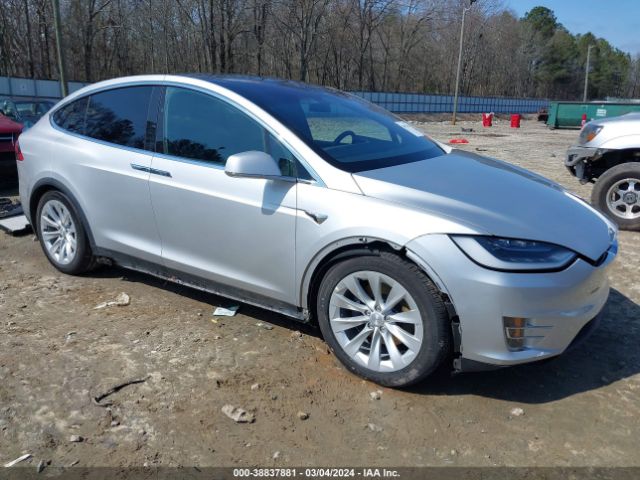 Photo 0 VIN: 5YJXCDE27HF049748 - TESLA MODEL X 