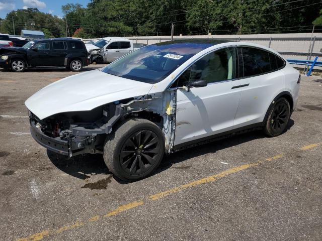 Photo 0 VIN: 5YJXCDE27HF049992 - TESLA MODEL X 