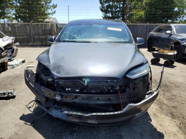 Photo 4 VIN: 5YJXCDE27HF050124 - TESLA MODEL X 