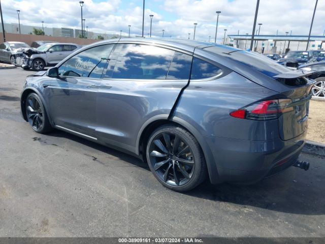 Photo 2 VIN: 5YJXCDE27JF104740 - TESLA MODEL X 