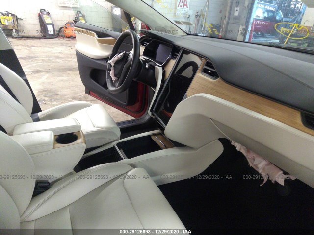 Photo 4 VIN: 5YJXCDE27JF123580 - TESLA MODEL X 