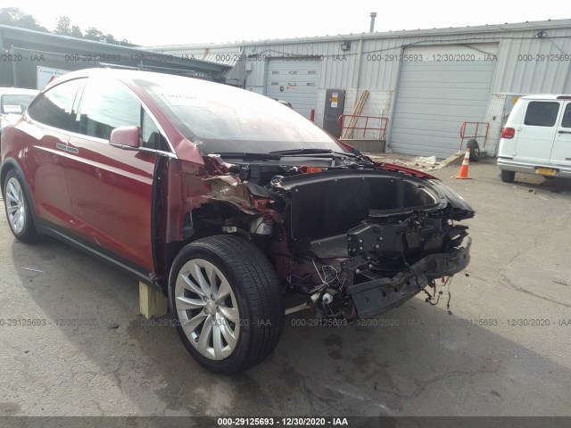 Photo 5 VIN: 5YJXCDE27JF123580 - TESLA MODEL X 