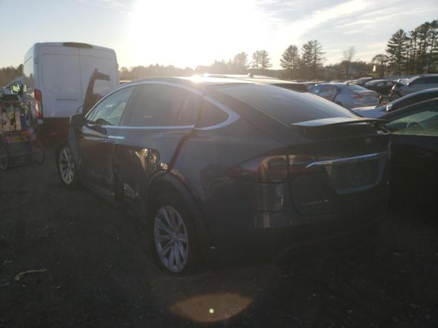 Photo 2 VIN: 5YJXCDE27JF142582 - TESLA MODEL X 