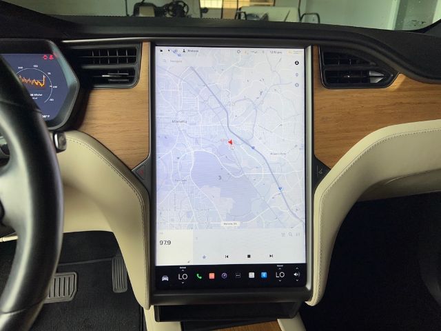 Photo 2 VIN: 5YJXCDE27LF231328 - TESLA MODEL X 