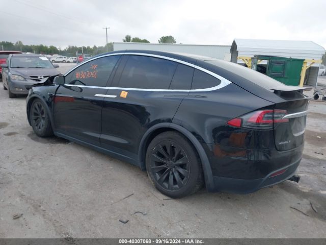 Photo 2 VIN: 5YJXCDE28HF051976 - TESLA MODEL X 