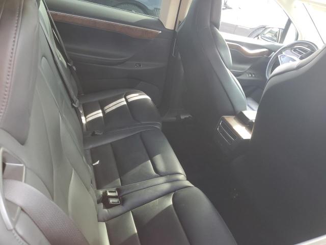 Photo 9 VIN: 5YJXCDE28HF069765 - TESLA MODEL X 