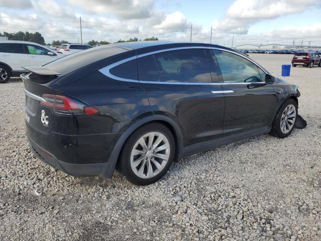 Photo 2 VIN: 5YJXCDE28JF088256 - TESLA MODEL X 