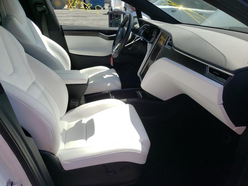 Photo 4 VIN: 5YJXCDE28JF093831 - TESLA MODEL X 