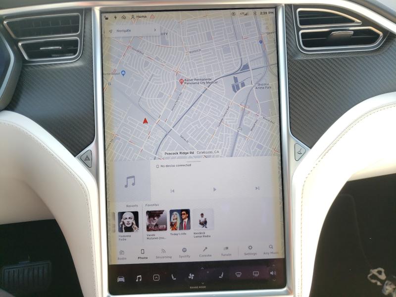 Photo 8 VIN: 5YJXCDE28JF093831 - TESLA MODEL X 