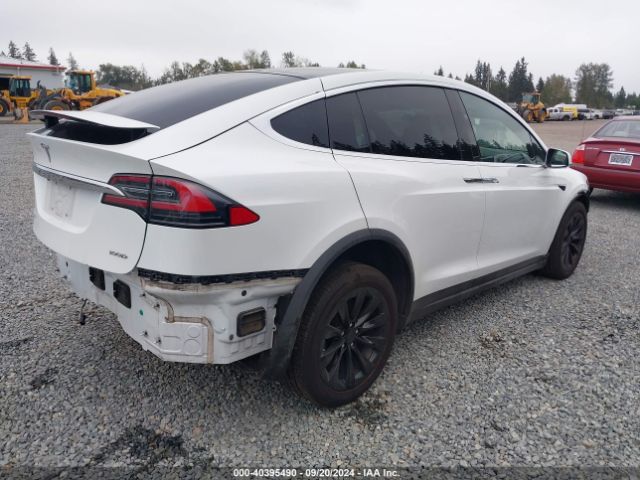 Photo 3 VIN: 5YJXCDE28JF140596 - TESLA MODEL X 