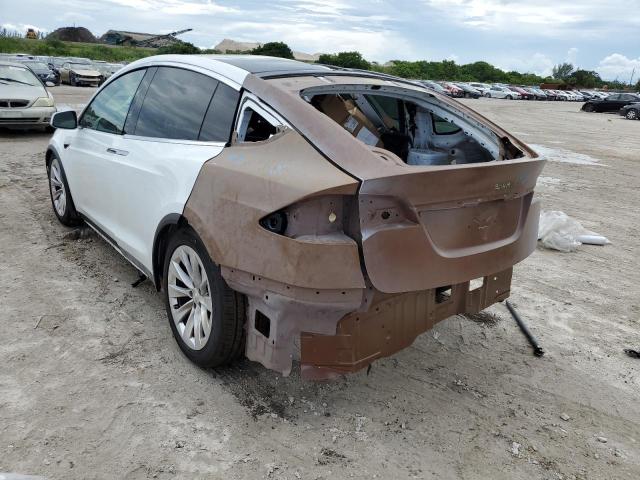 Photo 2 VIN: 5YJXCDE28MF311657 - TESLA MODEL X 