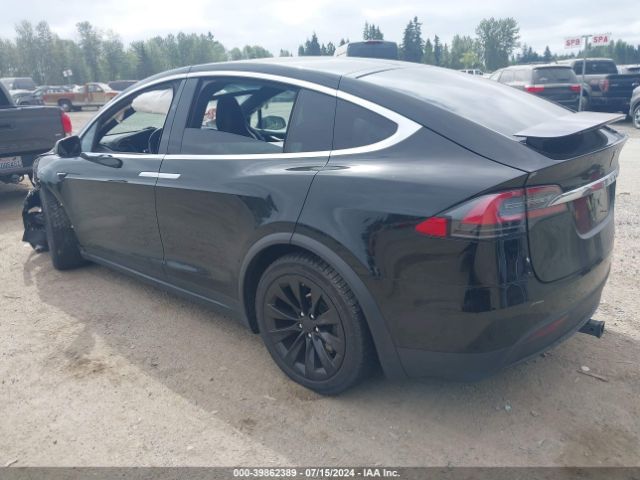 Photo 2 VIN: 5YJXCDE29GF026356 - TESLA MODEL X 