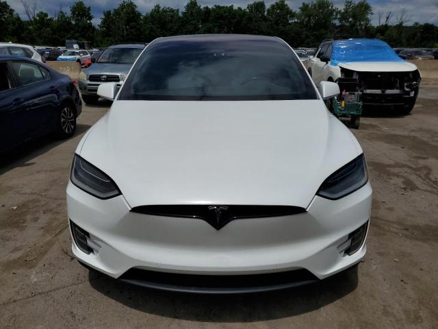 Photo 4 VIN: 5YJXCDE29HF050478 - TESLA MODEL X 