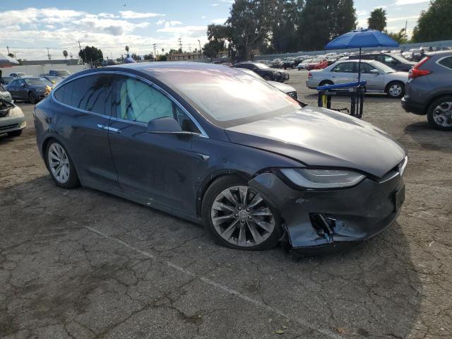 Photo 3 VIN: 5YJXCDE29HF053445 - TESLA MODEL X 