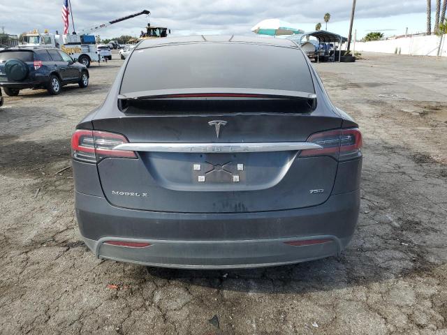 Photo 5 VIN: 5YJXCDE29HF053445 - TESLA MODEL X 