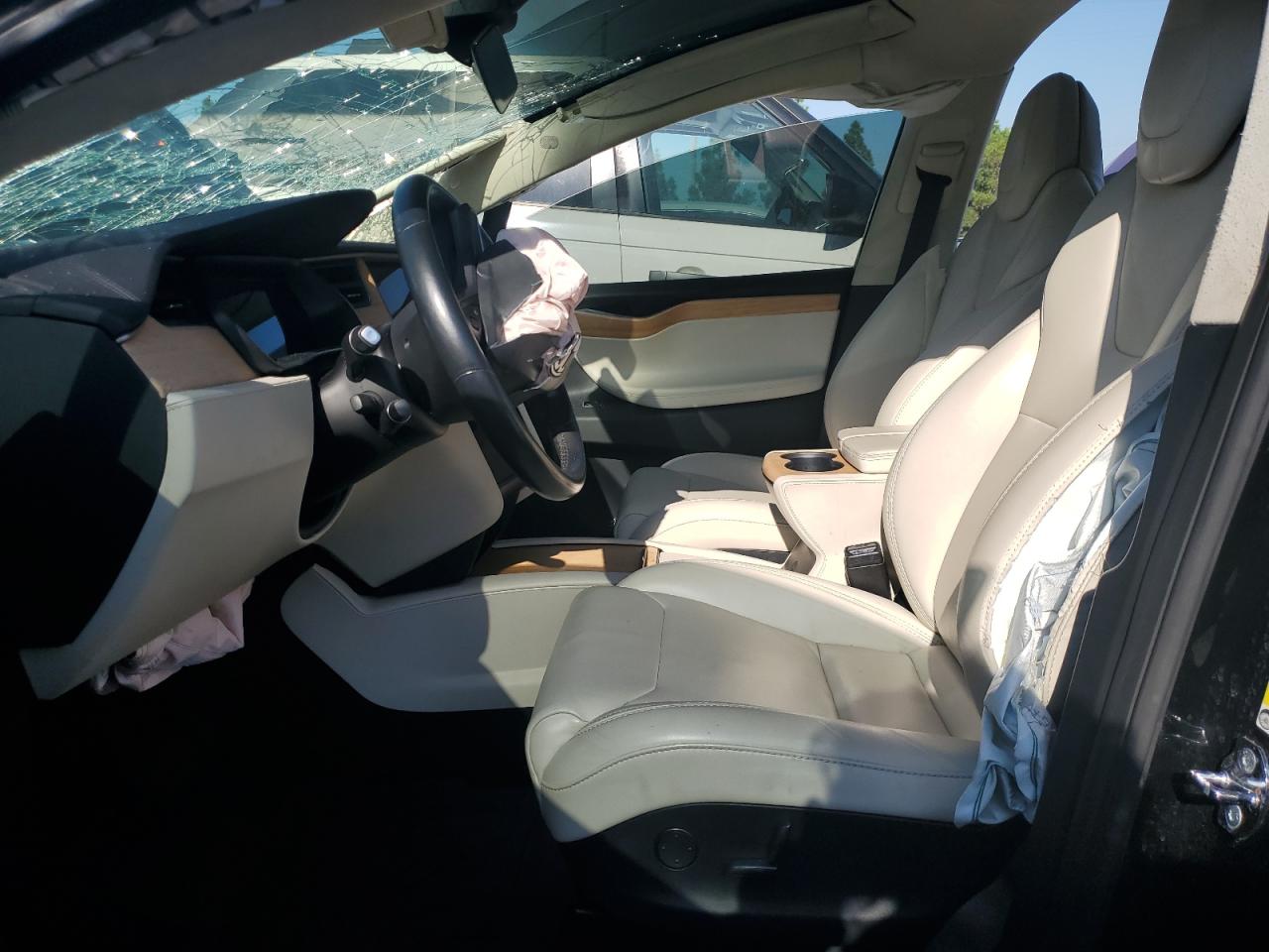 Photo 6 VIN: 5YJXCDE29JF117070 - TESLA MODEL X 