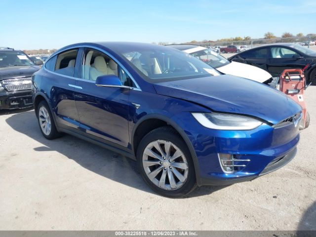 Photo 0 VIN: 5YJXCDE29JF138467 - TESLA MODEL X 