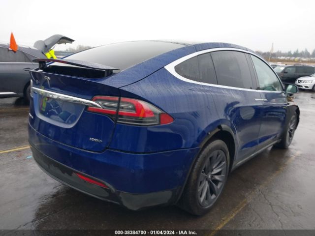 Photo 3 VIN: 5YJXCDE29JF141420 - TESLA MODEL X 