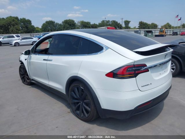 Photo 2 VIN: 5YJXCDE29JF141904 - TESLA MODEL X 