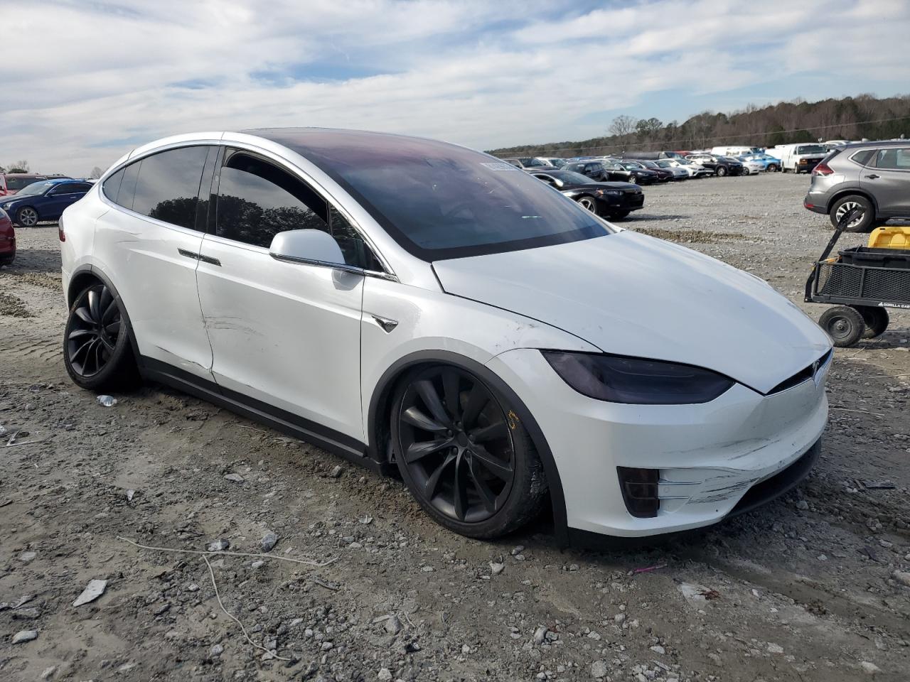 Photo 4 VIN: 5YJXCDE29LF280126 - TESLA MODEL X 