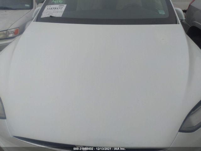 Photo 9 VIN: 5YJXCDE29LF303694 - TESLA MODEL X 