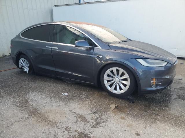 Photo 3 VIN: 5YJXCDE2XJF088324 - TESLA MODEL X 