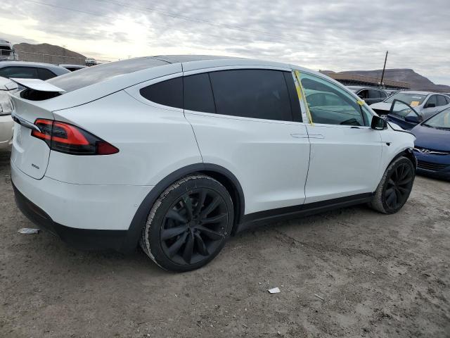 Photo 2 VIN: 5YJXCDE2XJF137327 - TESLA MODEL X 