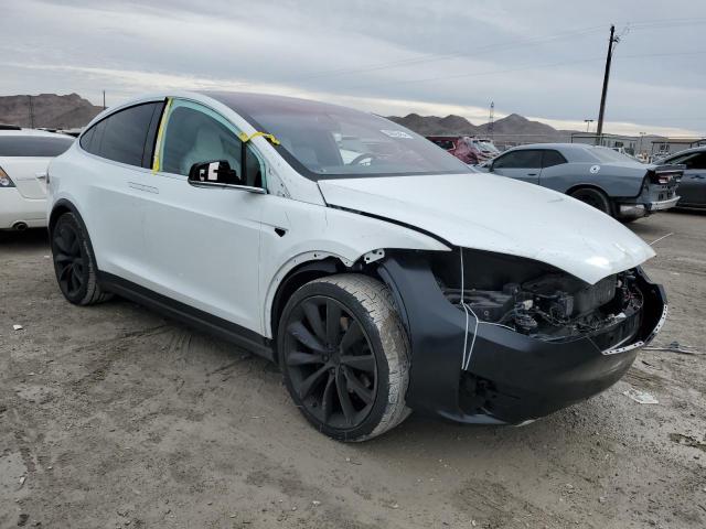 Photo 3 VIN: 5YJXCDE2XJF137327 - TESLA MODEL X 