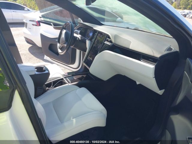 Photo 4 VIN: 5YJXCDE2XJF141474 - TESLA MODEL X 