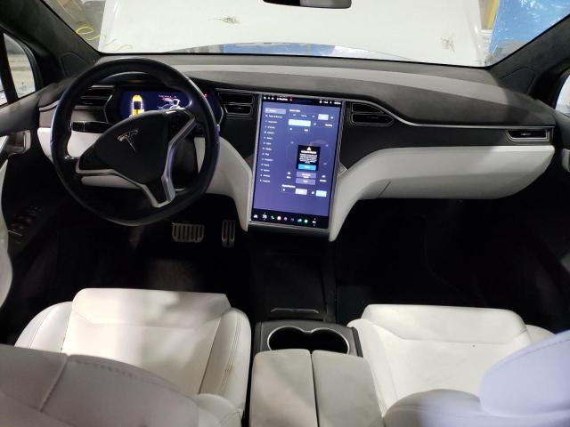 Photo 7 VIN: 5YJXCDE40HF055814 - TESLA MODEL X 