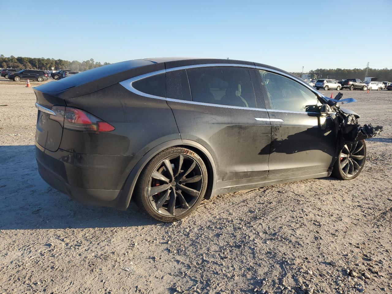 Photo 2 VIN: 5YJXCDE45GF000208 - TESLA MODEL X 