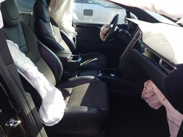 Photo 4 VIN: 5YJXCDE49HF050370 - TESLA MODEL X 