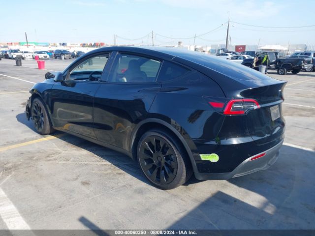 Photo 2 VIN: 5YJYGAEE0MF172965 - TESLA MODEL Y 