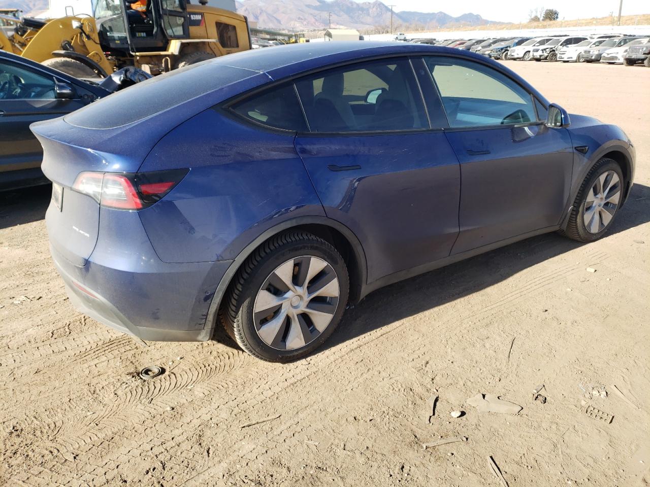 Photo 2 VIN: 5YJYGAEE2MF235404 - TESLA MODEL Y 