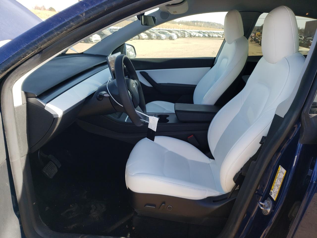 Photo 6 VIN: 5YJYGAEE2MF235404 - TESLA MODEL Y 