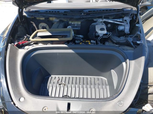 Photo 9 VIN: 5YJYGAEE3MF157358 - TESLA MODEL Y 