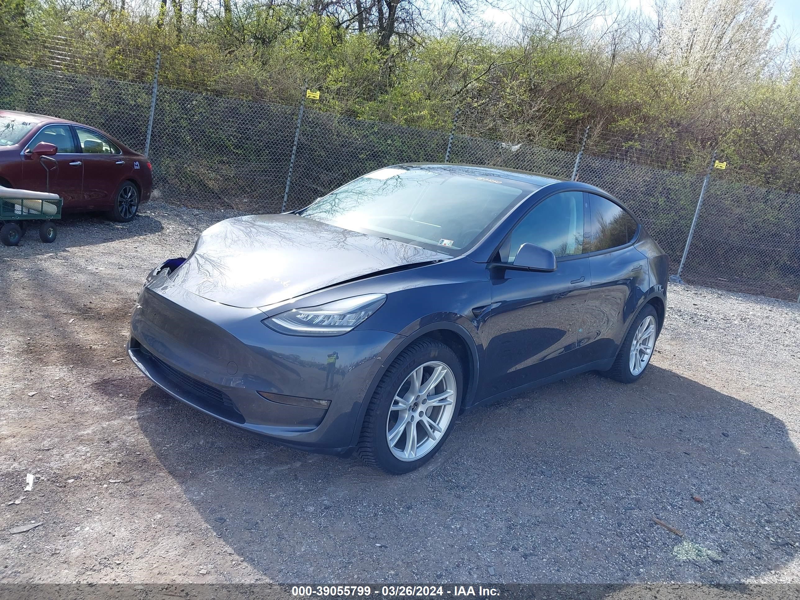 Photo 1 VIN: 5YJYGAEE3MF187850 - TESLA MODEL Y 