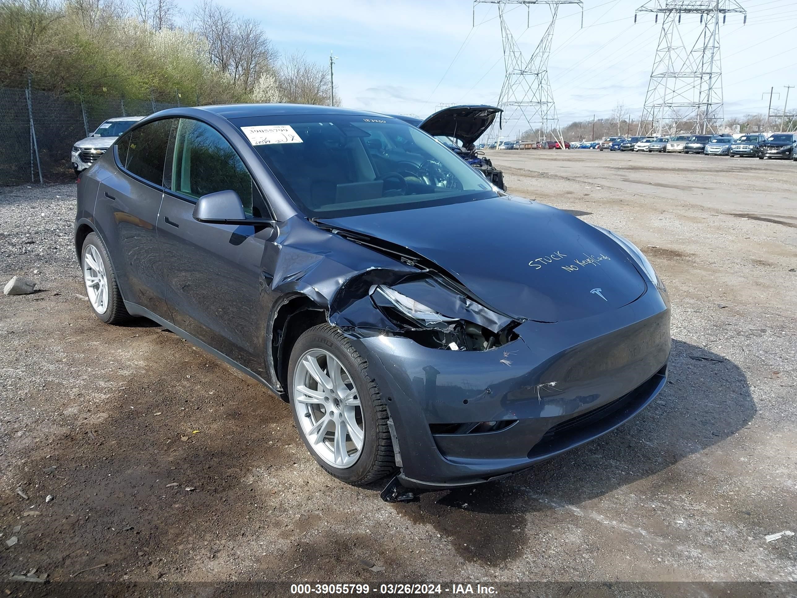 Photo 5 VIN: 5YJYGAEE3MF187850 - TESLA MODEL Y 