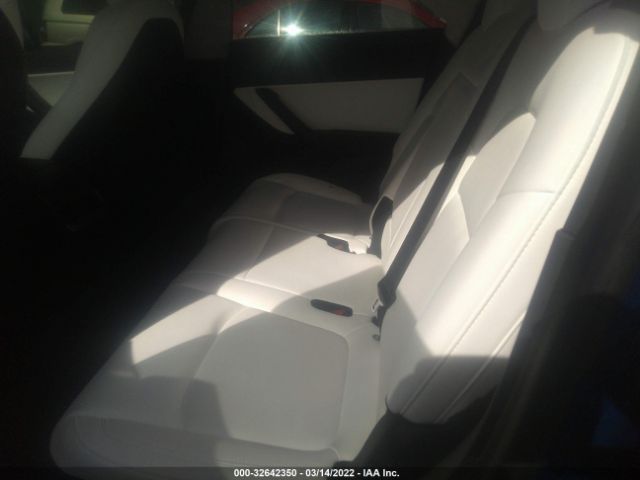 Photo 7 VIN: 5YJYGAEE4MF115782 - TESLA MODEL Y 