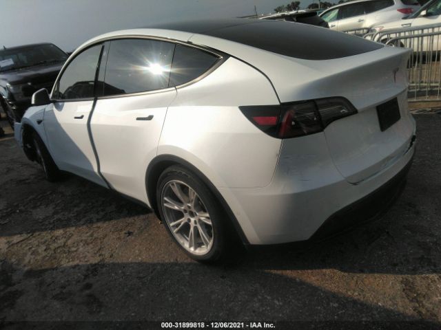 Photo 2 VIN: 5YJYGAEE4MF187324 - TESLA MODEL Y 