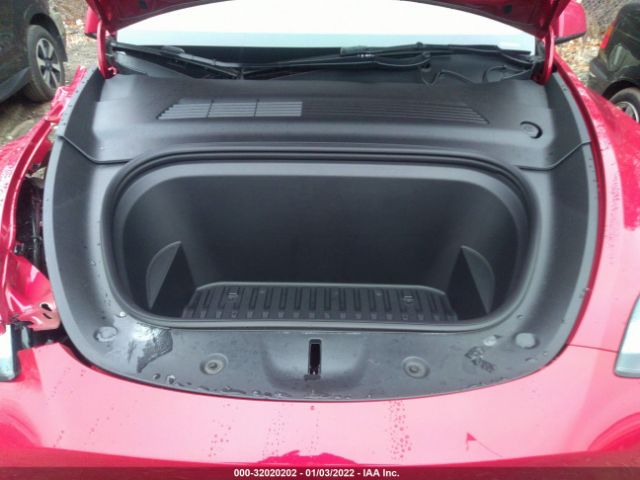 Photo 9 VIN: 5YJYGAEE5MF136639 - TESLA MODEL Y 