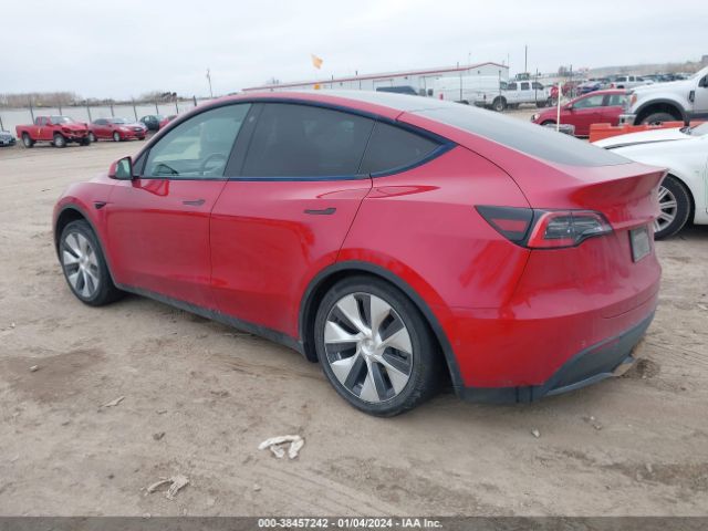 Photo 2 VIN: 5YJYGAEE5MF179832 - TESLA MODEL Y 