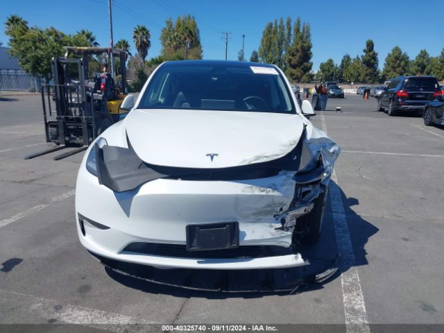 Photo 5 VIN: 5YJYGAEE5MF223036 - TESLA MODEL Y 