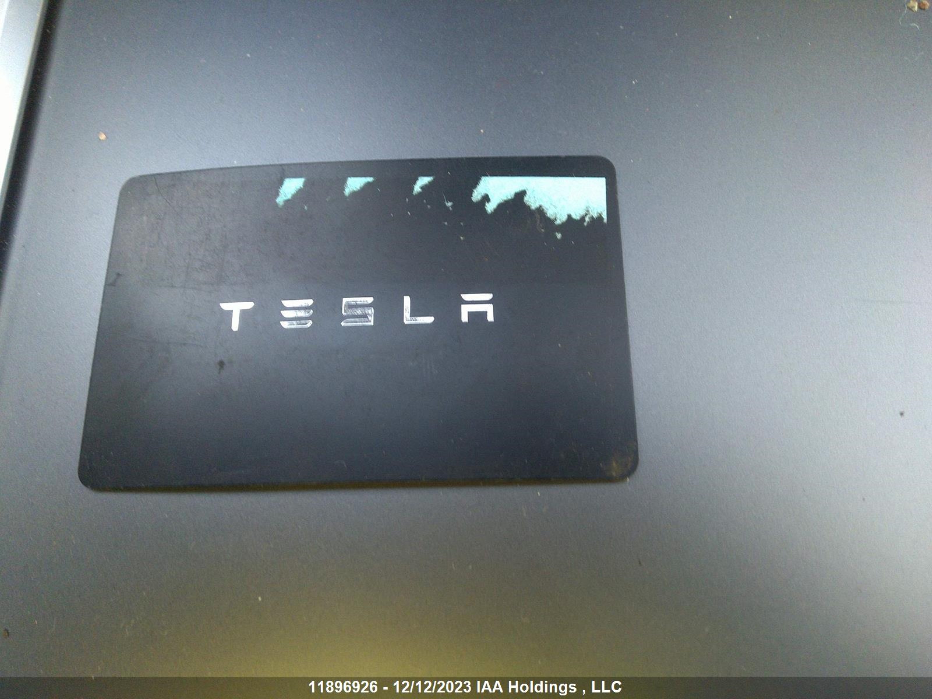 Photo 10 VIN: 5YJYGAEE5MF293796 - TESLA MODEL Y 